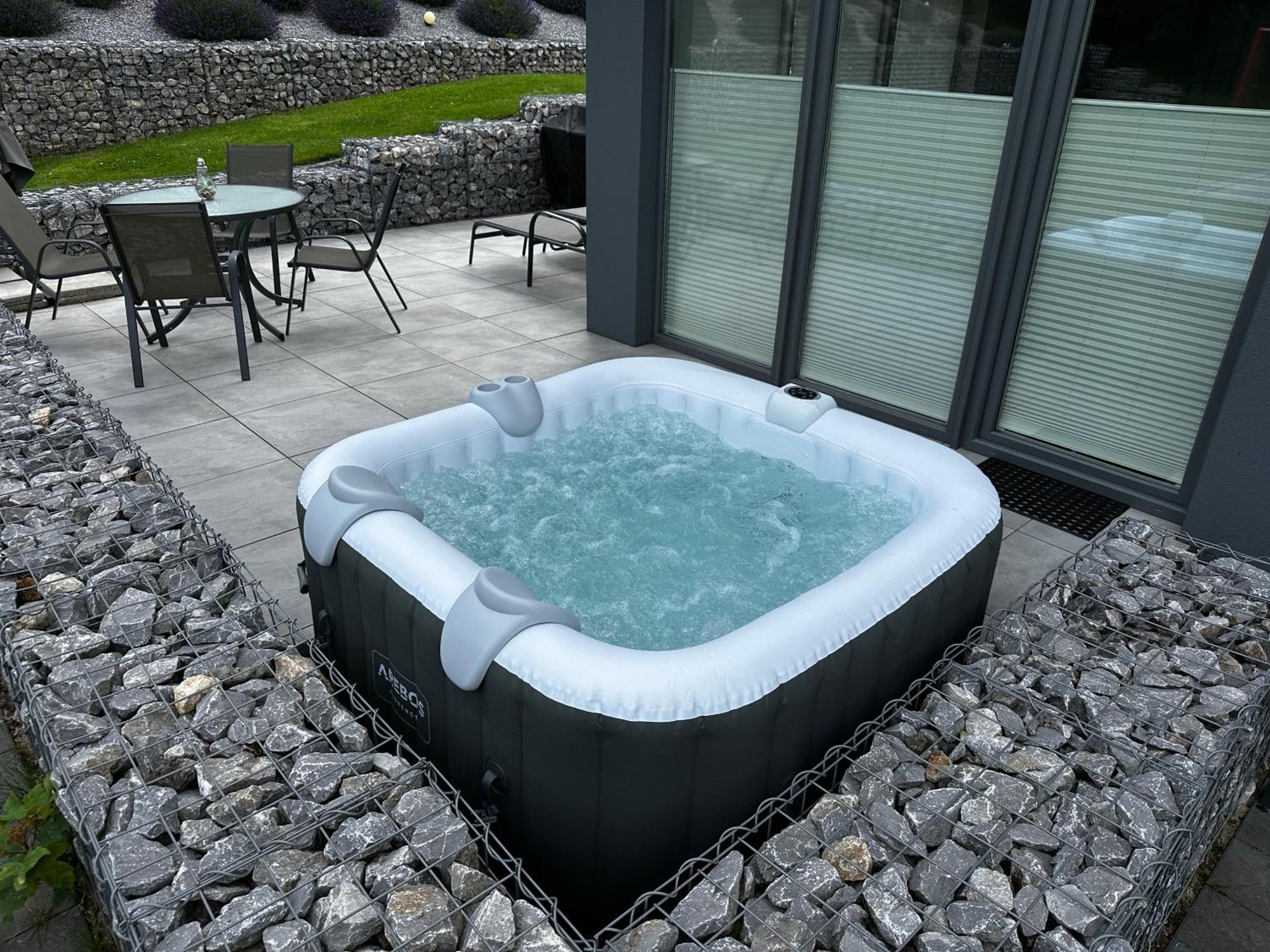 ורניגרוד Stilapartment Loft #Whirlpool Saisonal מראה חיצוני תמונה